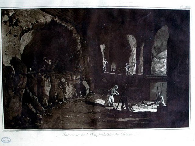 Foto interno scavi.jpg